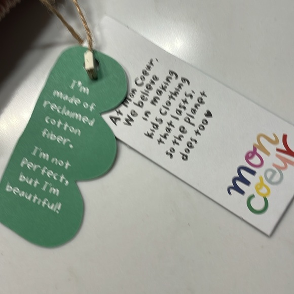 MC Girl Cropped Short size 2 - Great Gifts for a girl - Picture 3 of 7